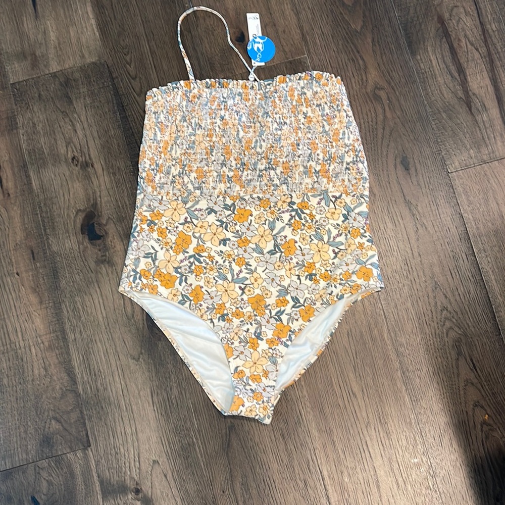 Cupshe Swimsuit